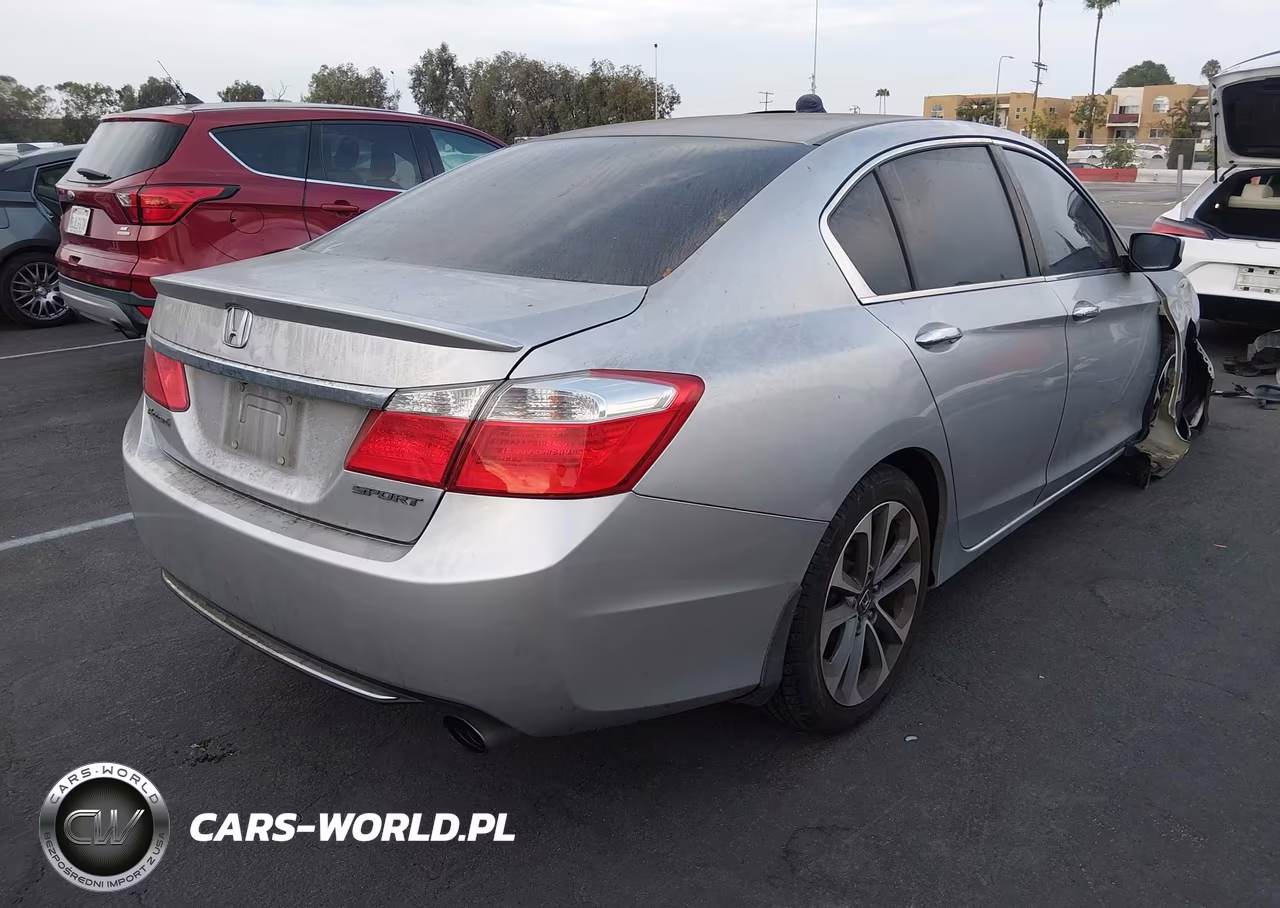 2015 Honda Accord Sport VIN:1HGCR2F50FA179940 - 4