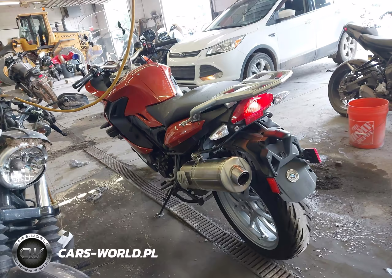 2013 BMW F800 Gt VIN:WB10B1308DZF86878 - 3