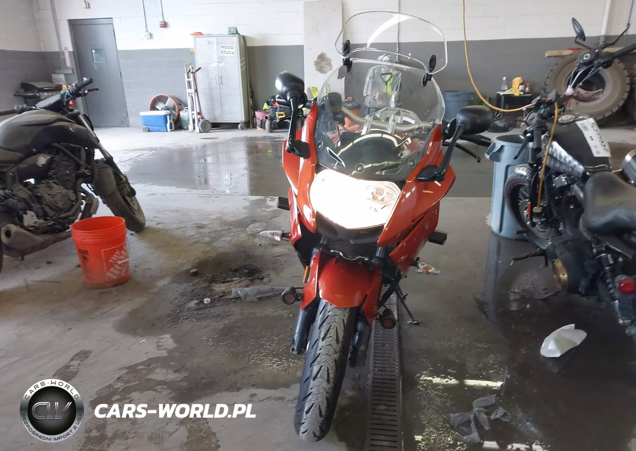 2013 BMW F800 Gt VIN:WB10B1308DZF86878 - 5