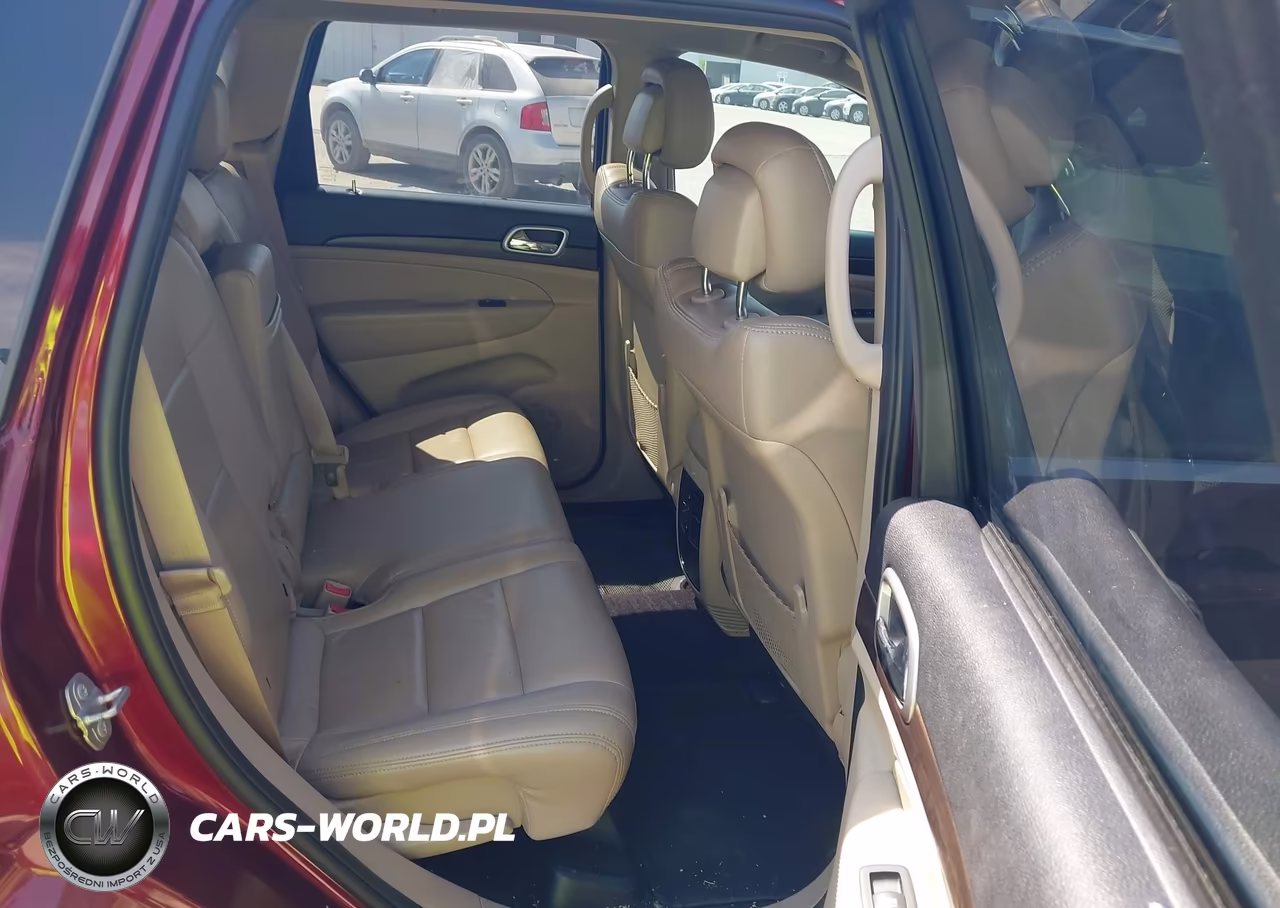 2018 Jeep Grand Cherokee Laredo E 4X2 VIN:1C4RJEAG4JC275643 - 8