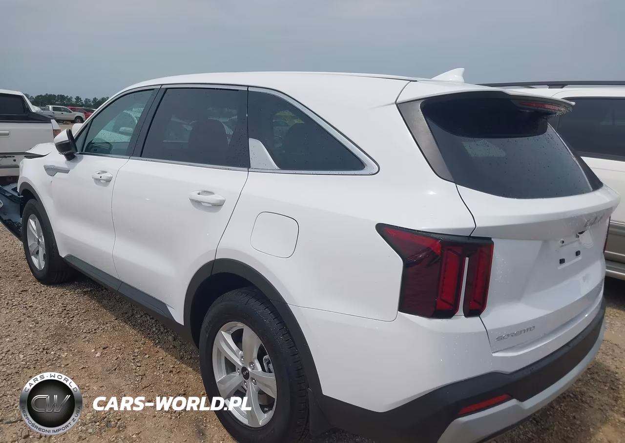 2026 Kia Sorento Lx VIN:5XYRG4JCXTG482543 - 3