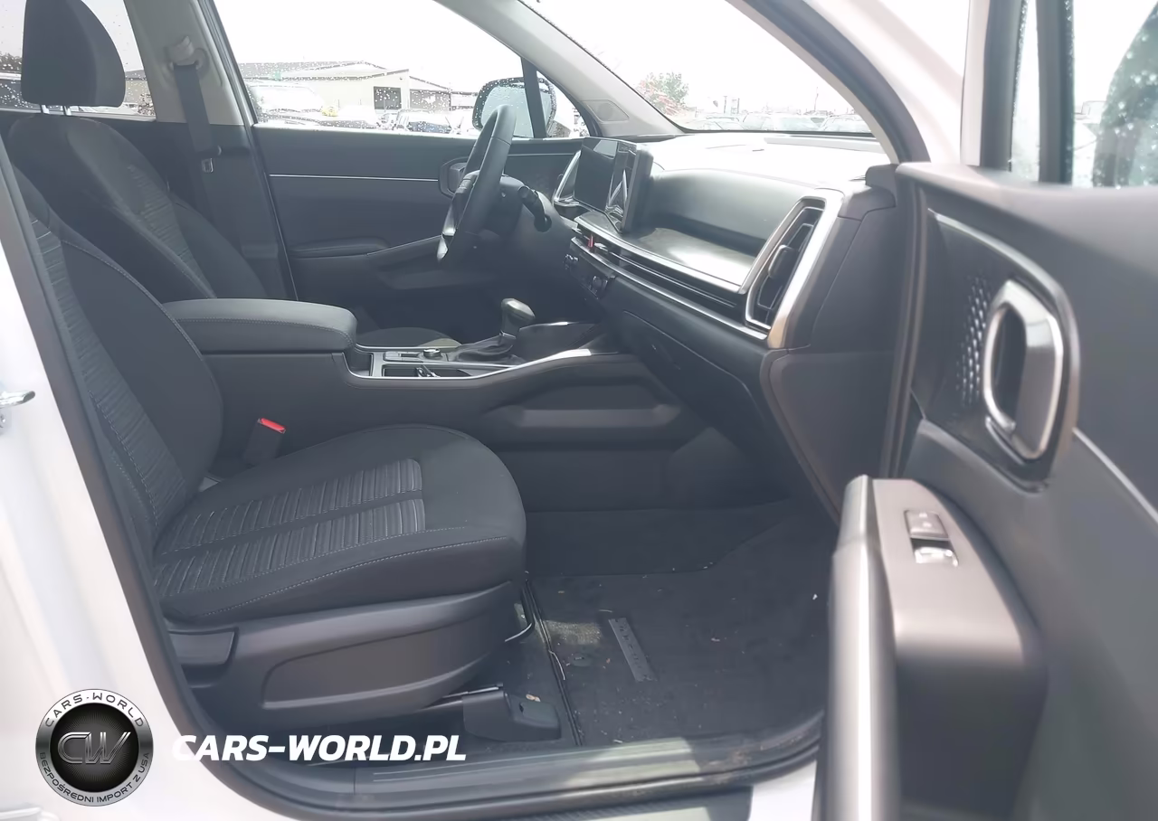 2026 Kia Sorento Lx VIN:5XYRG4JCXTG482543 - 5