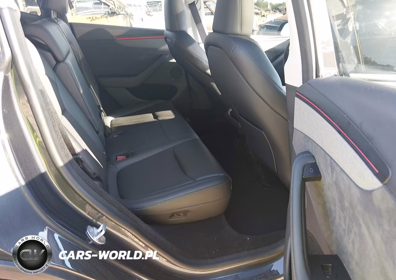 2026 Tesla Model Y Premium Rear-Wheel Drive-Rear-Wheel Drive VIN:7SAYGDEDXTA419755 - 8