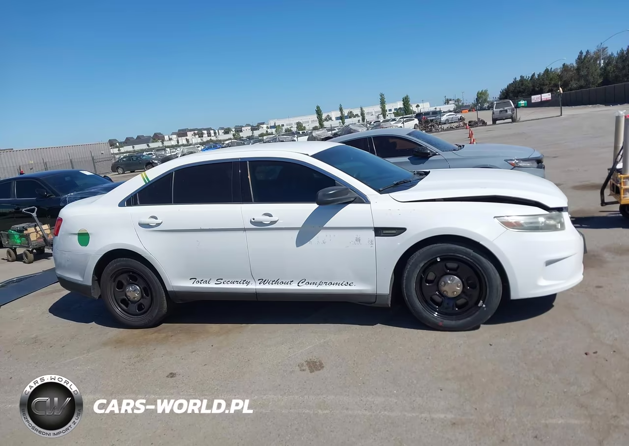 2014 Ford Police Interceptor VIN:1FAHP2MKXEG159635 - 16