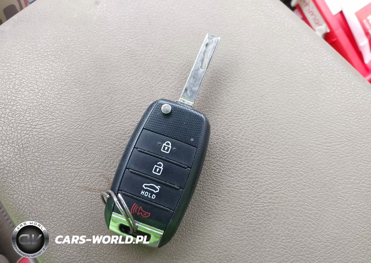 2019 Kia Optima Lx-S VIN:5XXGT4L37KG374383 - 11