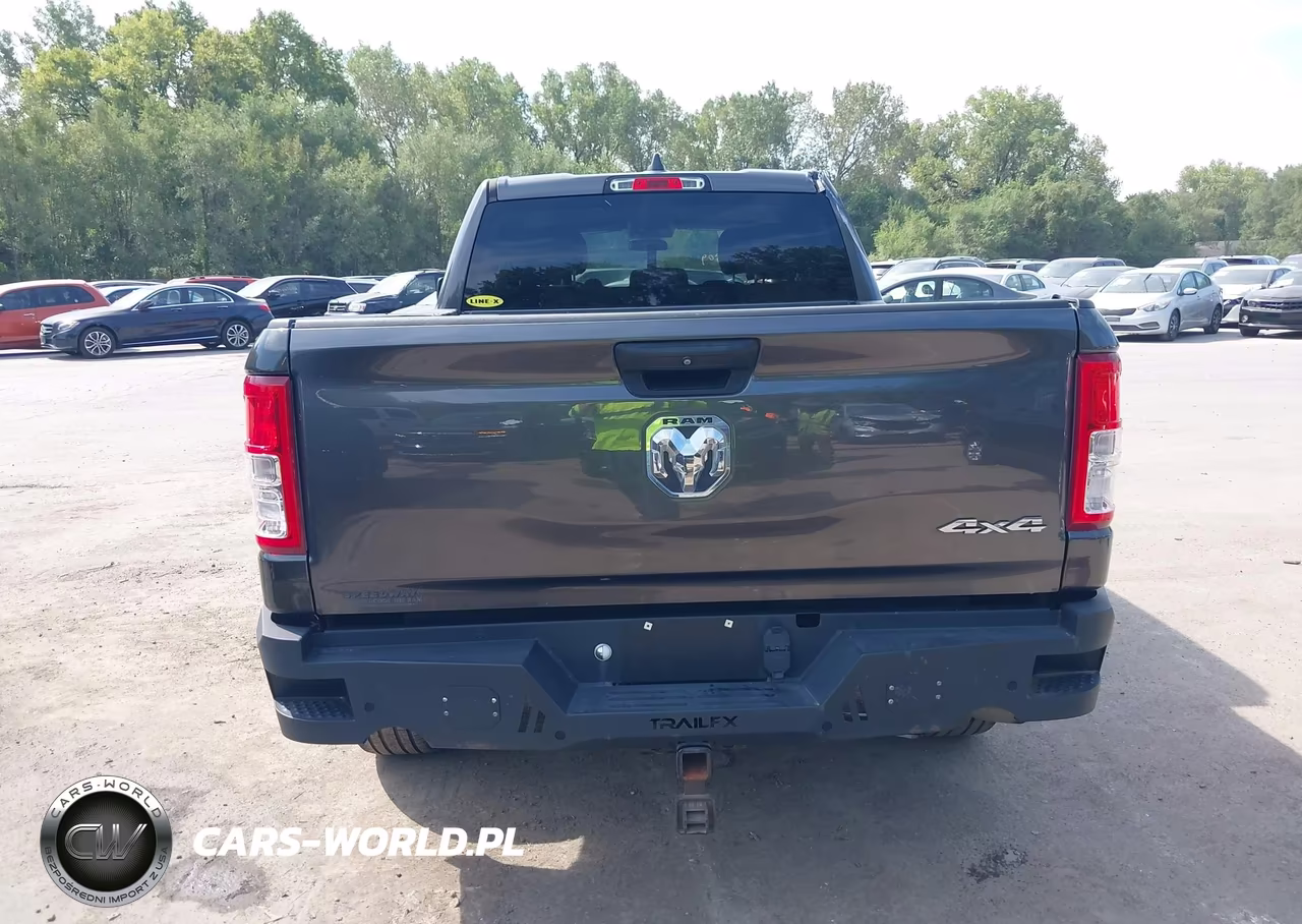2019 Ram 1500 Tradesman 4X4 6'4 Box VIN:1C6RRFNG0KN675883 - 16
