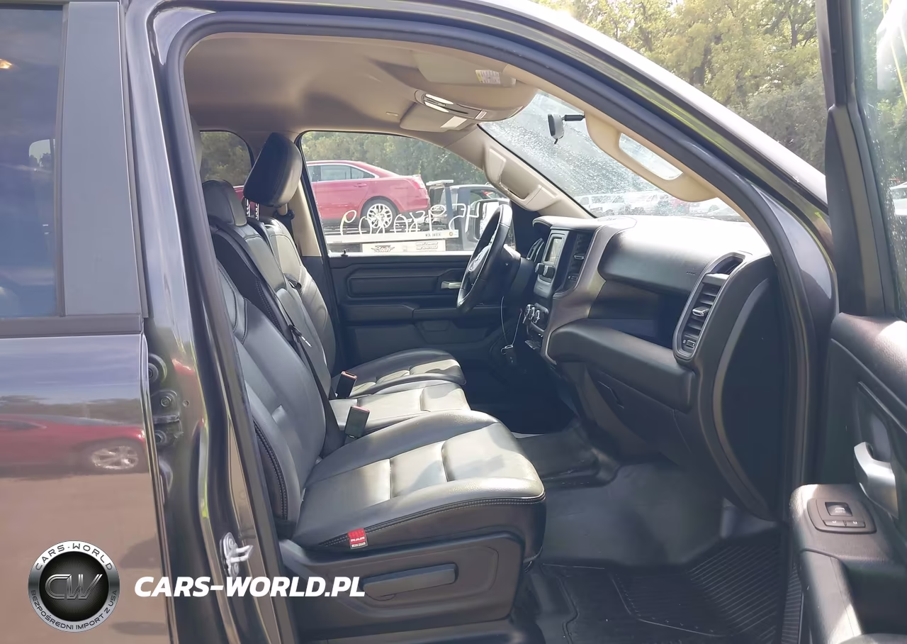 2019 Ram 1500 Tradesman 4X4 6'4 Box VIN:1C6RRFNG0KN675883 - 5
