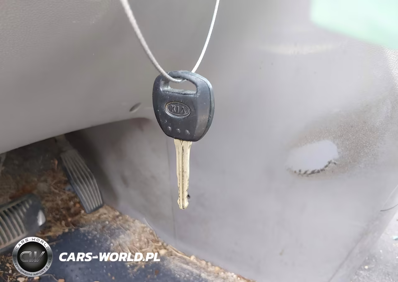 2010 Kia Sedona Lx VIN:KNDMG4C39A6329188 - 11
