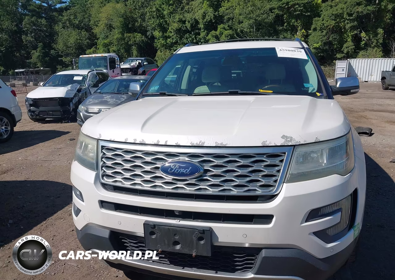 2016 Ford Explorer Platinum VIN:1FM5K8HT7GGB68518 - 12