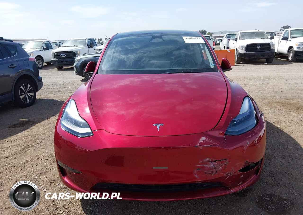 2024 Tesla Model Y Long Range Dual Motor All-Wheel Drive VIN:7SAYGDEE8RF081292 - 11