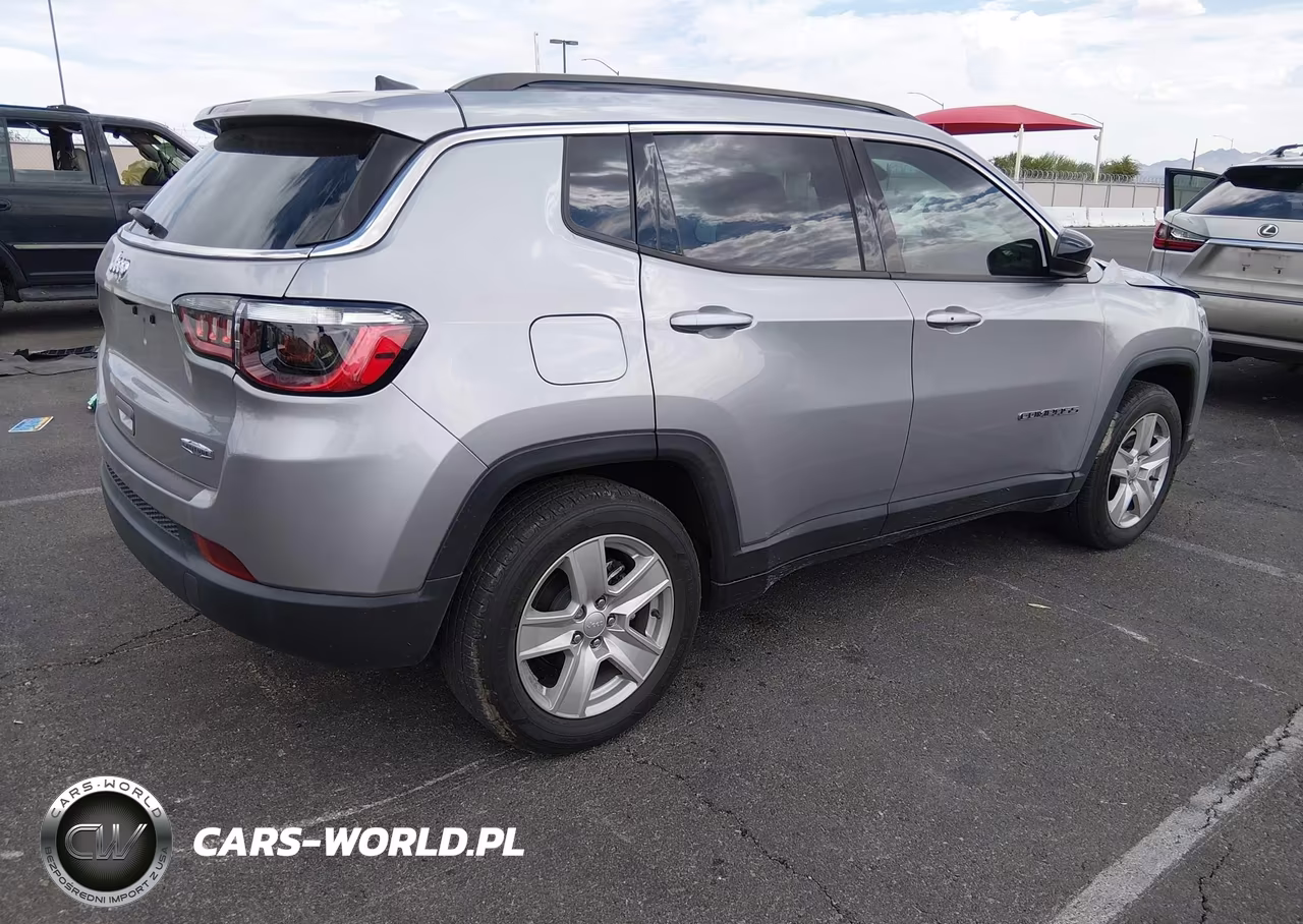 2022 Jeep Compass Latitude Fwd VIN:3C4NJCBB8NT156171 - 4