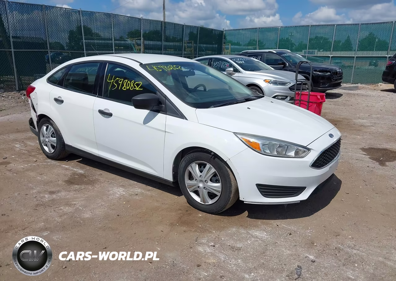 2016 Ford Focus S – zdjęcie 1 z 11