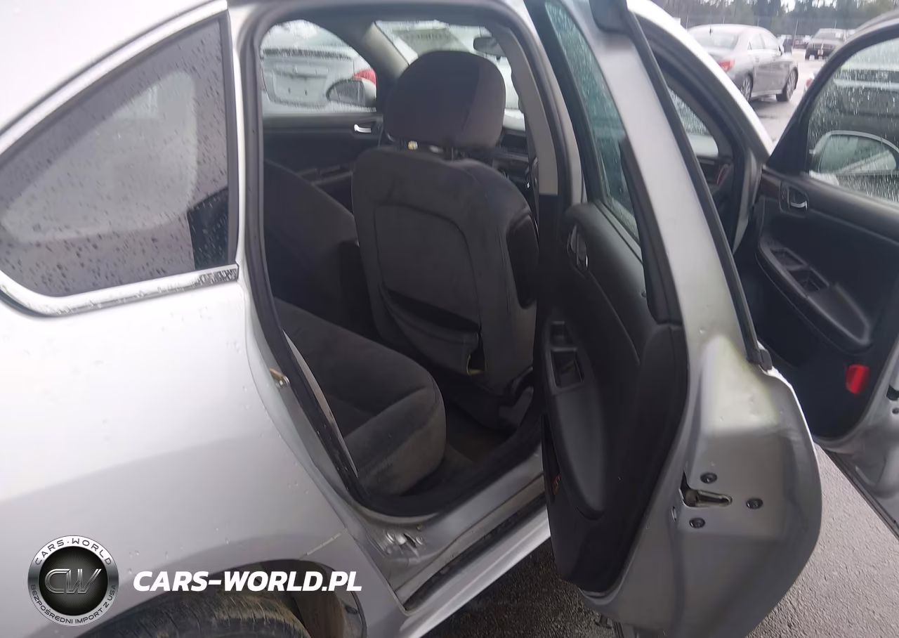 2011 Chevrolet Impala Lt VIN:2G1WG5EK4B1122583 - 8