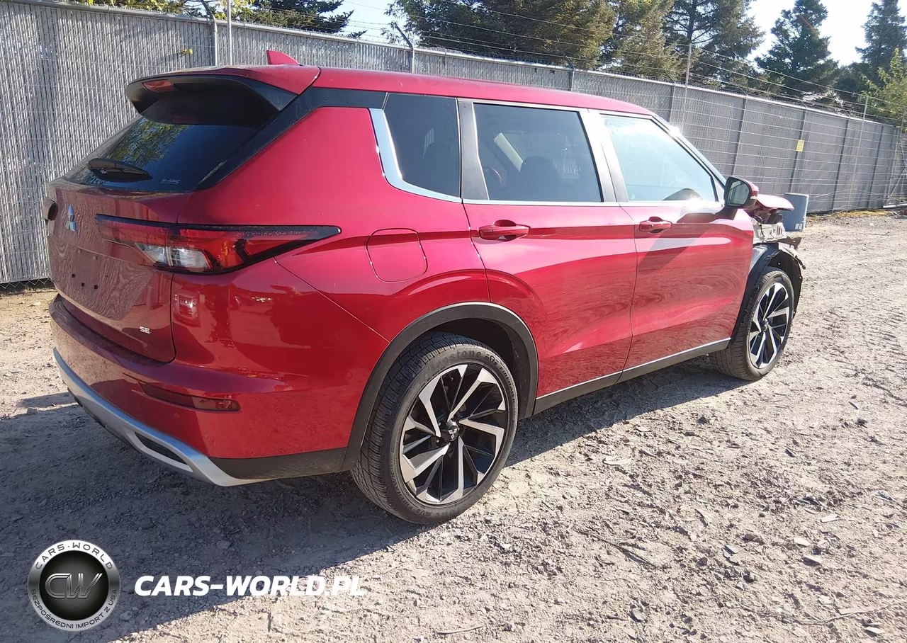2024 Mitsubishi Outlander Se 2.5 S-Awc-Se Black Edition S-Awc-Se Black Edition W-Pano Roof S-Awc-Se Ralliart S-Awc VIN:JA4J4VA81RZ084181 - 4