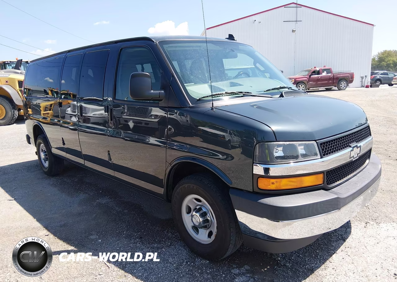 2017 Chevrolet Express 3500 Lt VIN:1GAZGPFF3H1267980 - 1