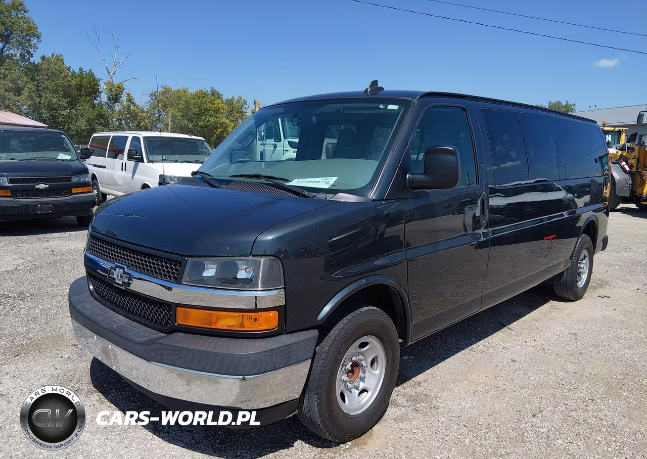 2017 Chevrolet Express 3500 Lt VIN:1GAZGPFF3H1267980 - 6