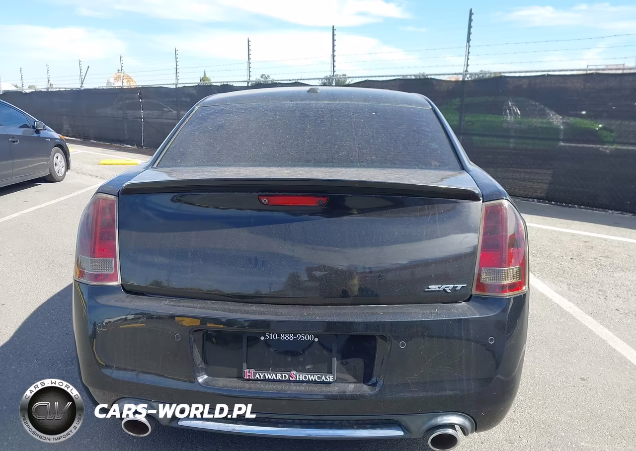 2013 Chrysler 300 Srt8 VIN:2C3CCAFJ1DH599149 - 16