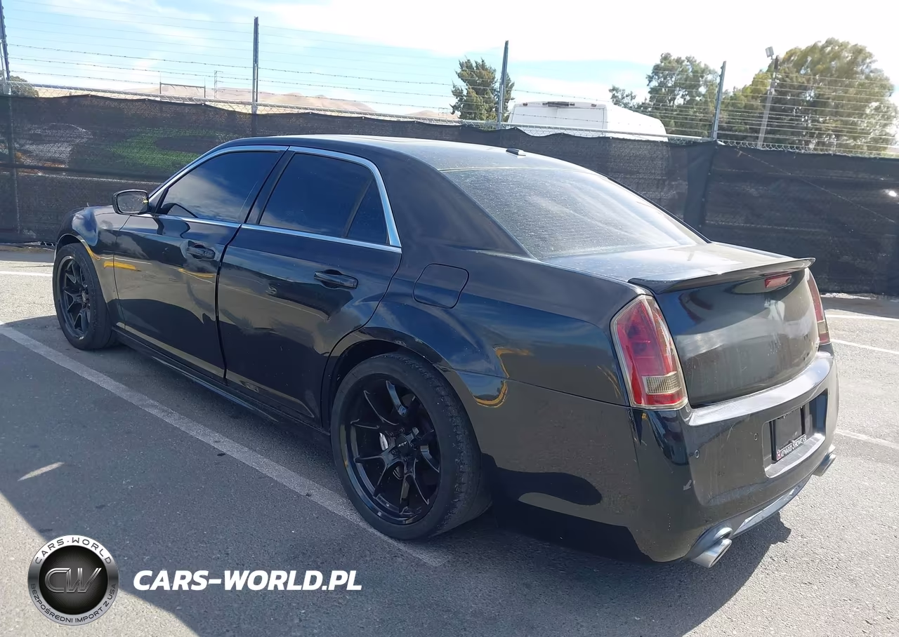 2013 Chrysler 300 Srt8 VIN:2C3CCAFJ1DH599149 - 3