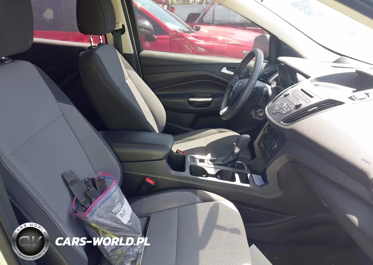 2017 Ford Escape Se VIN:1FMCU9GD2HUC53710 - 5