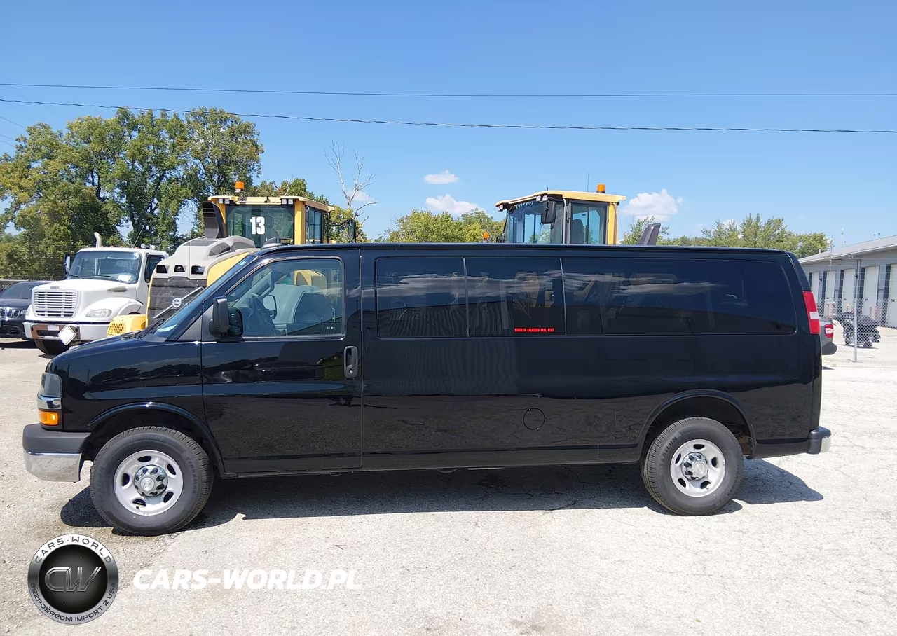 2017 Chevrolet Express 3500 Lt VIN:1GAZGPFF2H1268425 - 14
