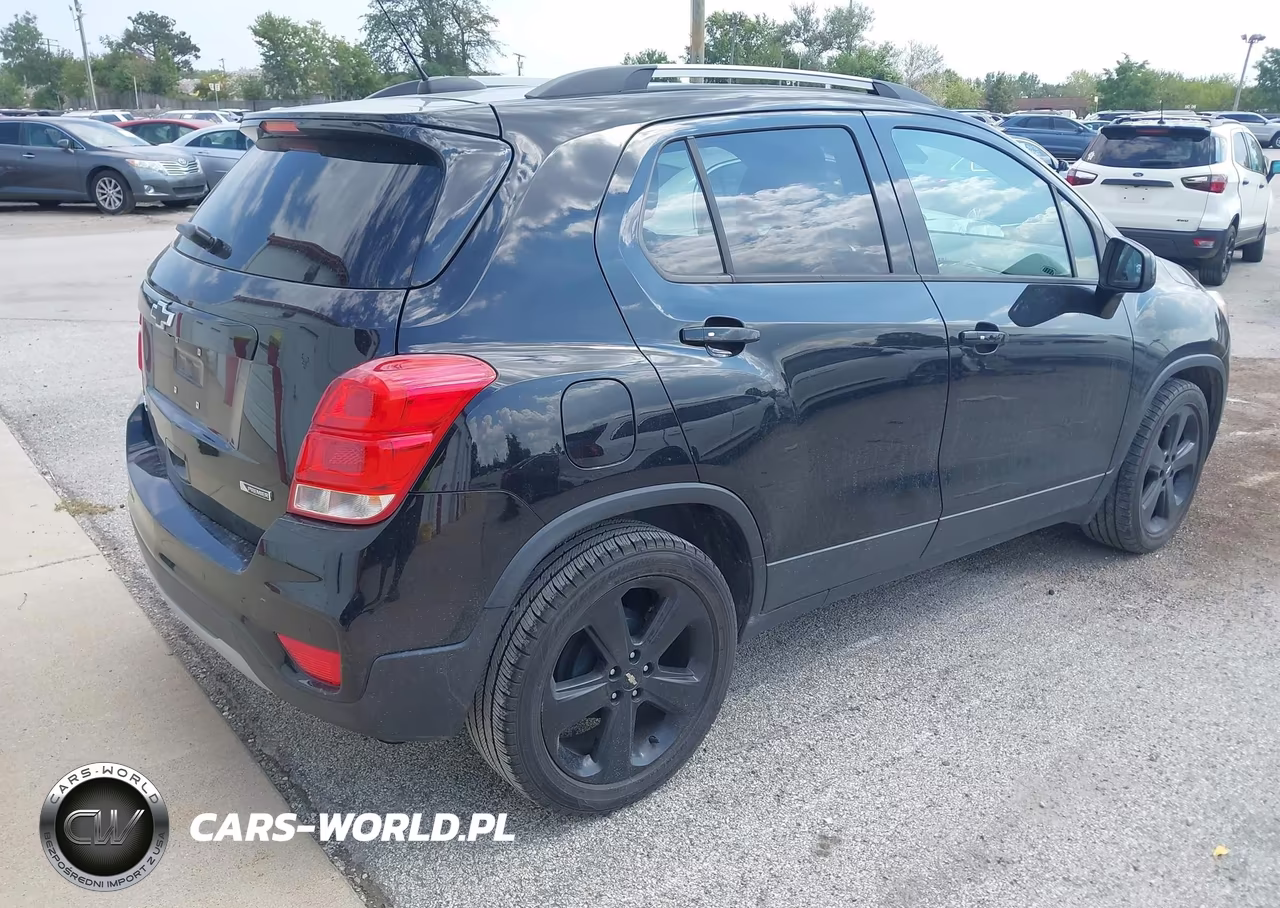 2018 Chevrolet Trax Premier VIN:KL7CJMSB4JB609949 - 4
