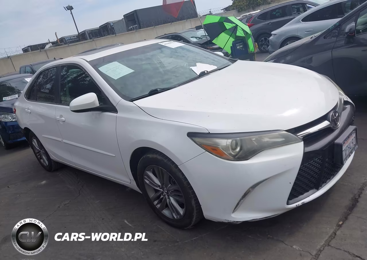 2017 Toyota Camry Se – zdjęcie 1 z 18