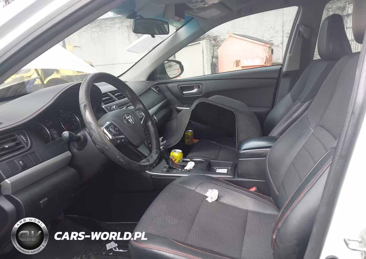2017 Toyota Camry Se VIN:4T1BF1FK3HU303926 - 17