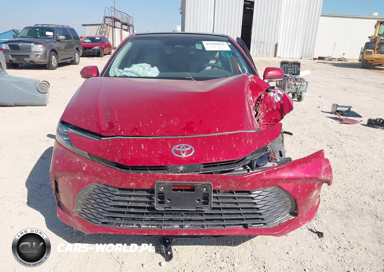 2025 Toyota Camry Xle VIN:4T1DAACK3SU144618 - 12
