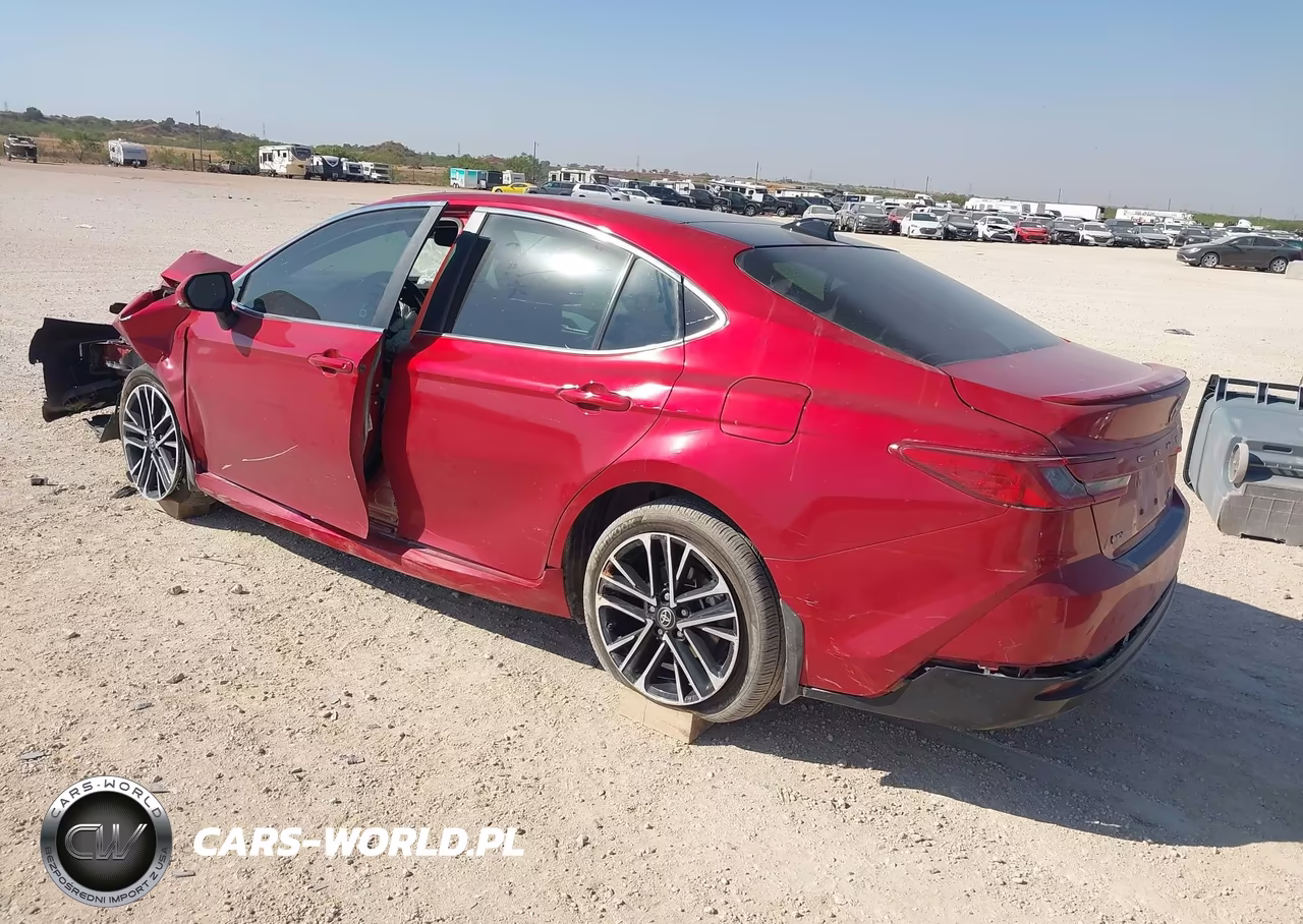 2025 Toyota Camry Xle VIN:4T1DAACK3SU144618 - 3