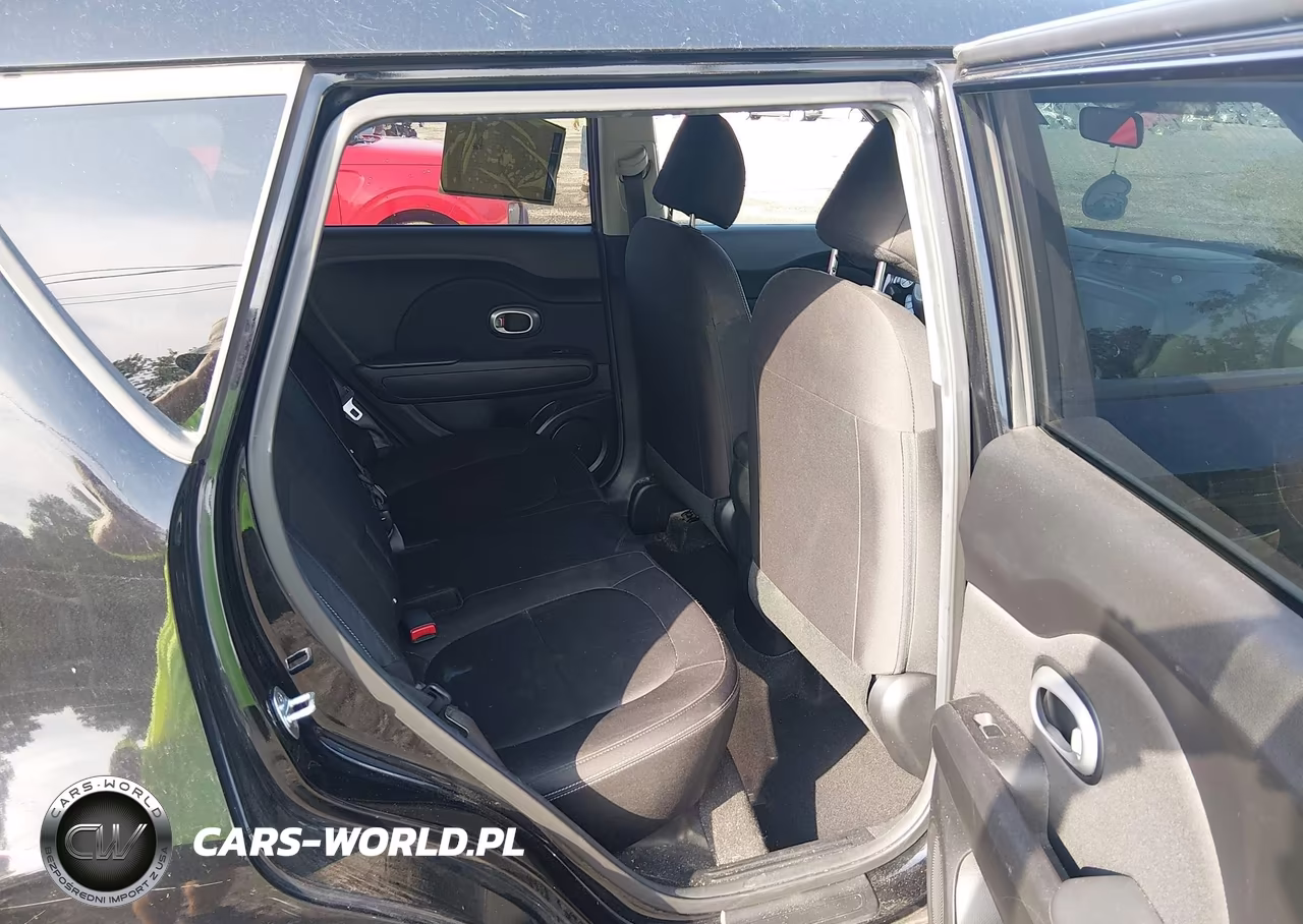 2017 Kia Soul VIN:KNDJN2A2XH7468404 - 8