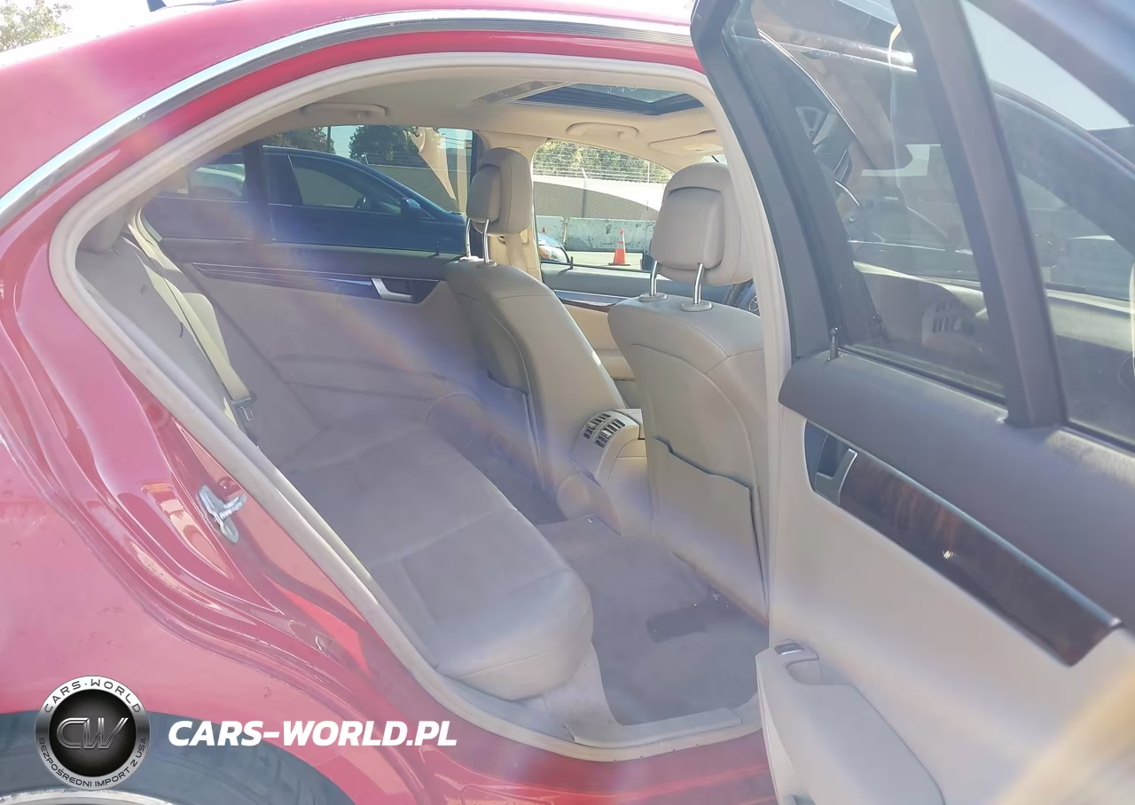 2014 Mercedes-Benz C 250 Sport VIN:WDDGF4HB7EG186084 - 8