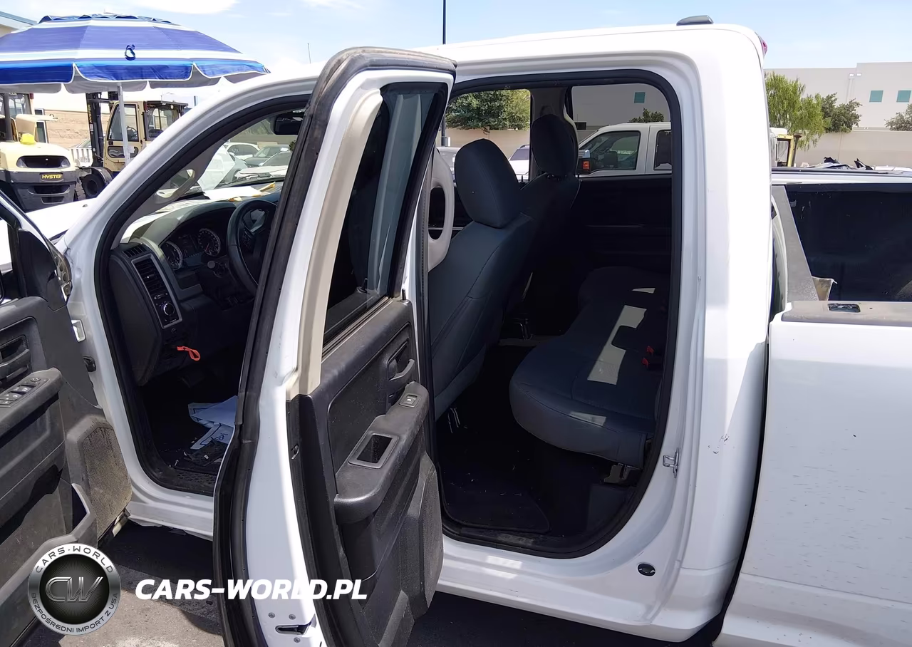 2016 Ram 1500 Tradesman VIN:1C6RR7FM3GS277215 - 8