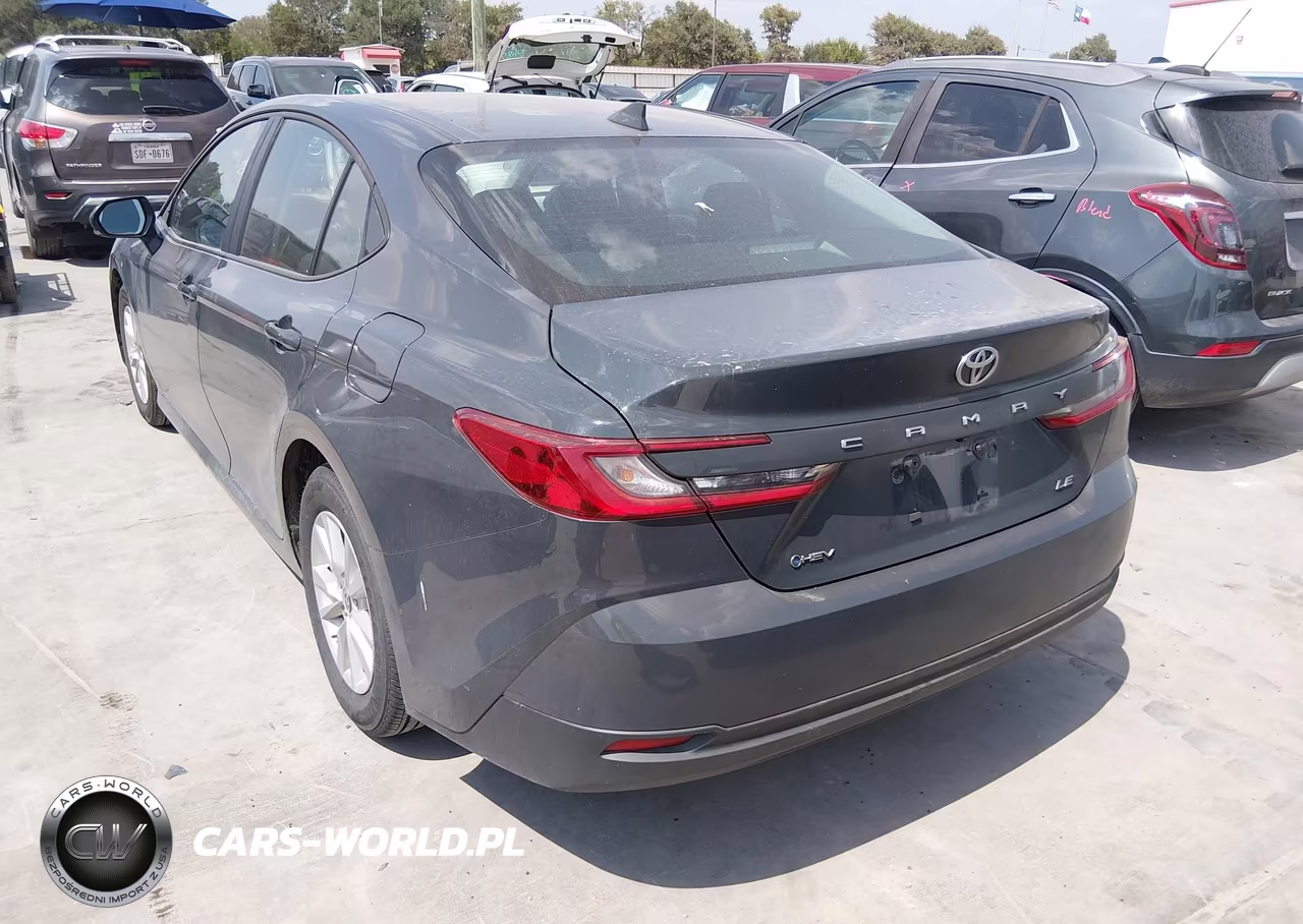 2026 Toyota Camry Le VIN:4T1DAACK8TU701797 - 3