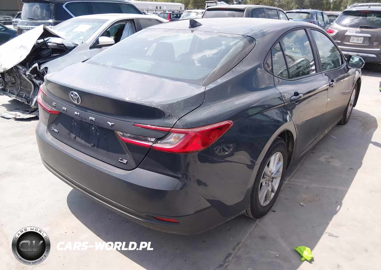 2026 Toyota Camry Le VIN:4T1DAACK8TU701797 - 4