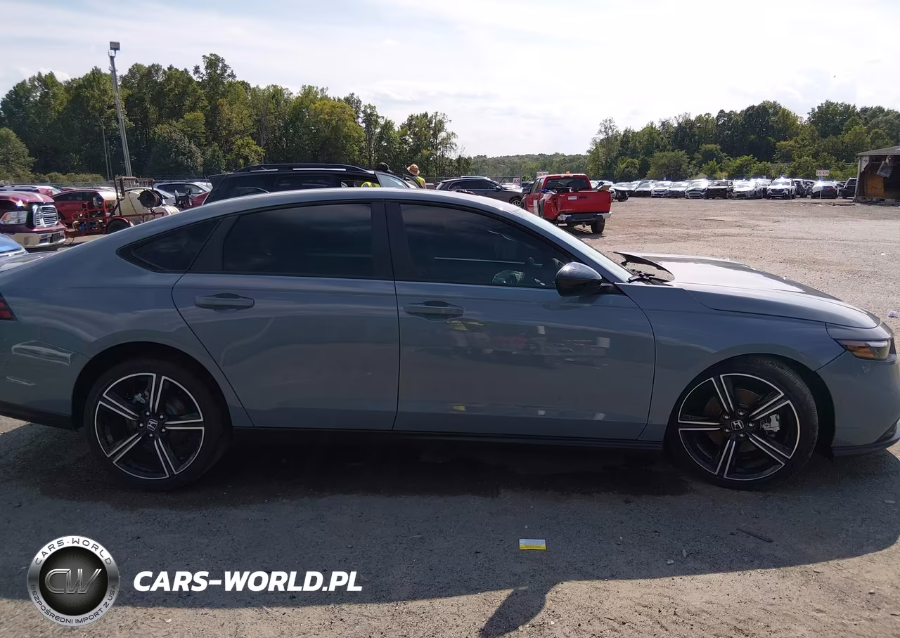 2026 Honda Accord Hybrid Sport VIN:1HGCY2F59TA023409 - 13