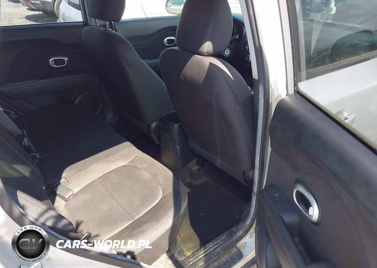 2016 Kia Soul VIN:KNDJN2A22G7828487 - 8