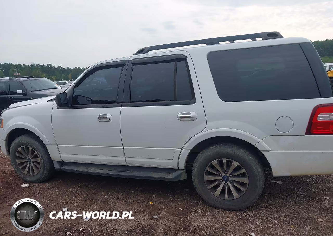 2017 Ford Expedition Xlt VIN:1FMJU1HT1HEA67701 - 14