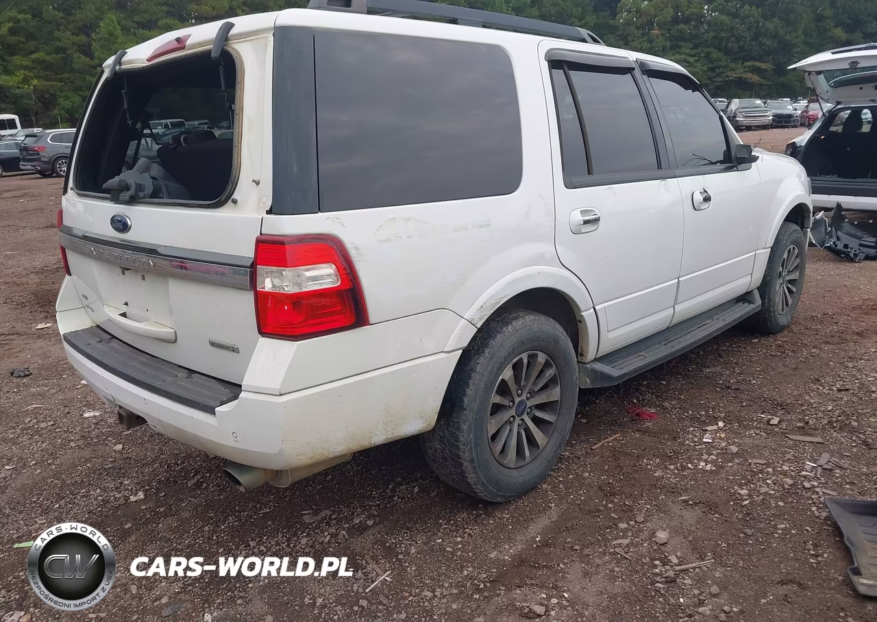 2017 Ford Expedition Xlt VIN:1FMJU1HT1HEA67701 - 4