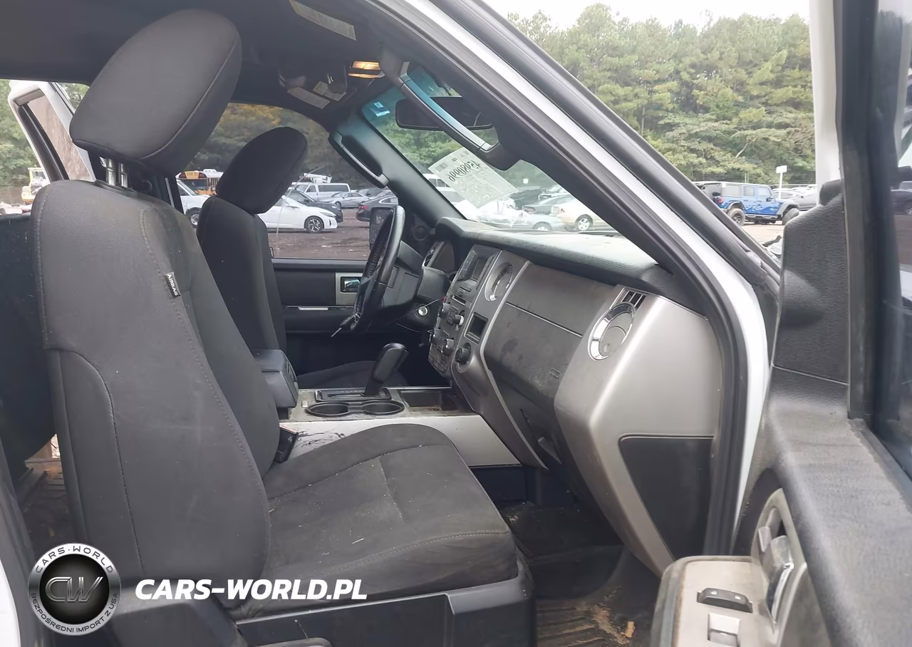 2017 Ford Expedition Xlt VIN:1FMJU1HT1HEA67701 - 5