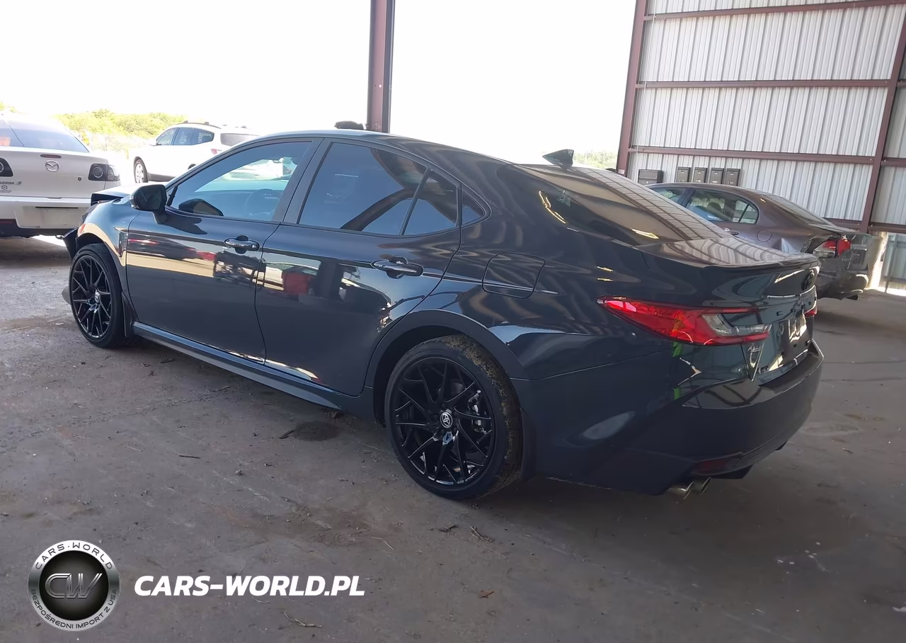 2026 Toyota Camry Se VIN:4T1DAACK8TU668512 - 3
