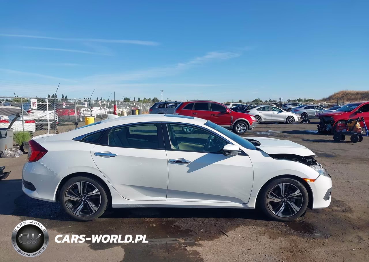 2016 Honda Civic Touring VIN:19XFC1F98GE203197 - 13