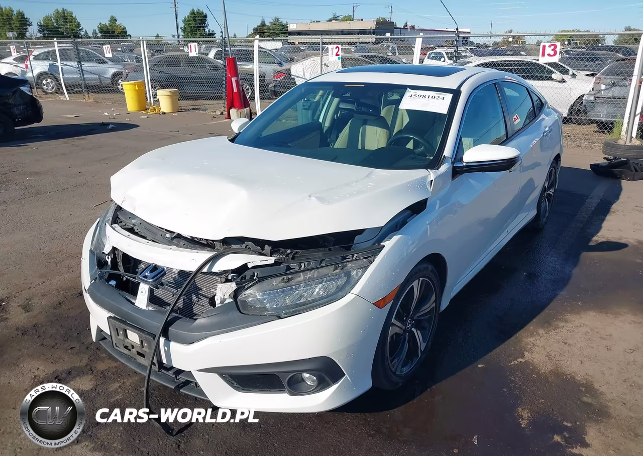 2016 Honda Civic Touring VIN:19XFC1F98GE203197 - 2