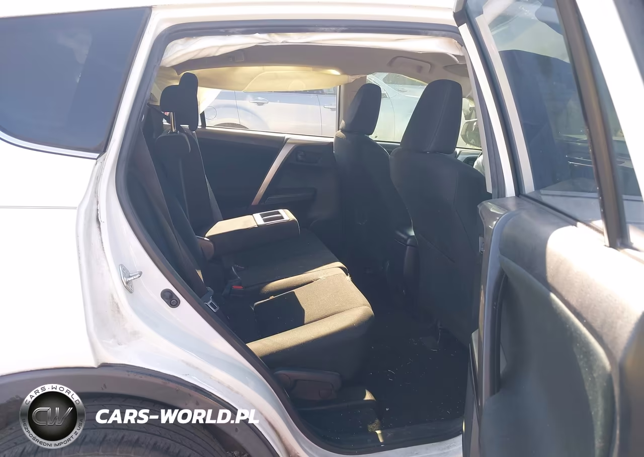 2017 Toyota Rav4 Le VIN:JTMZFREV2HJ135601 - 8