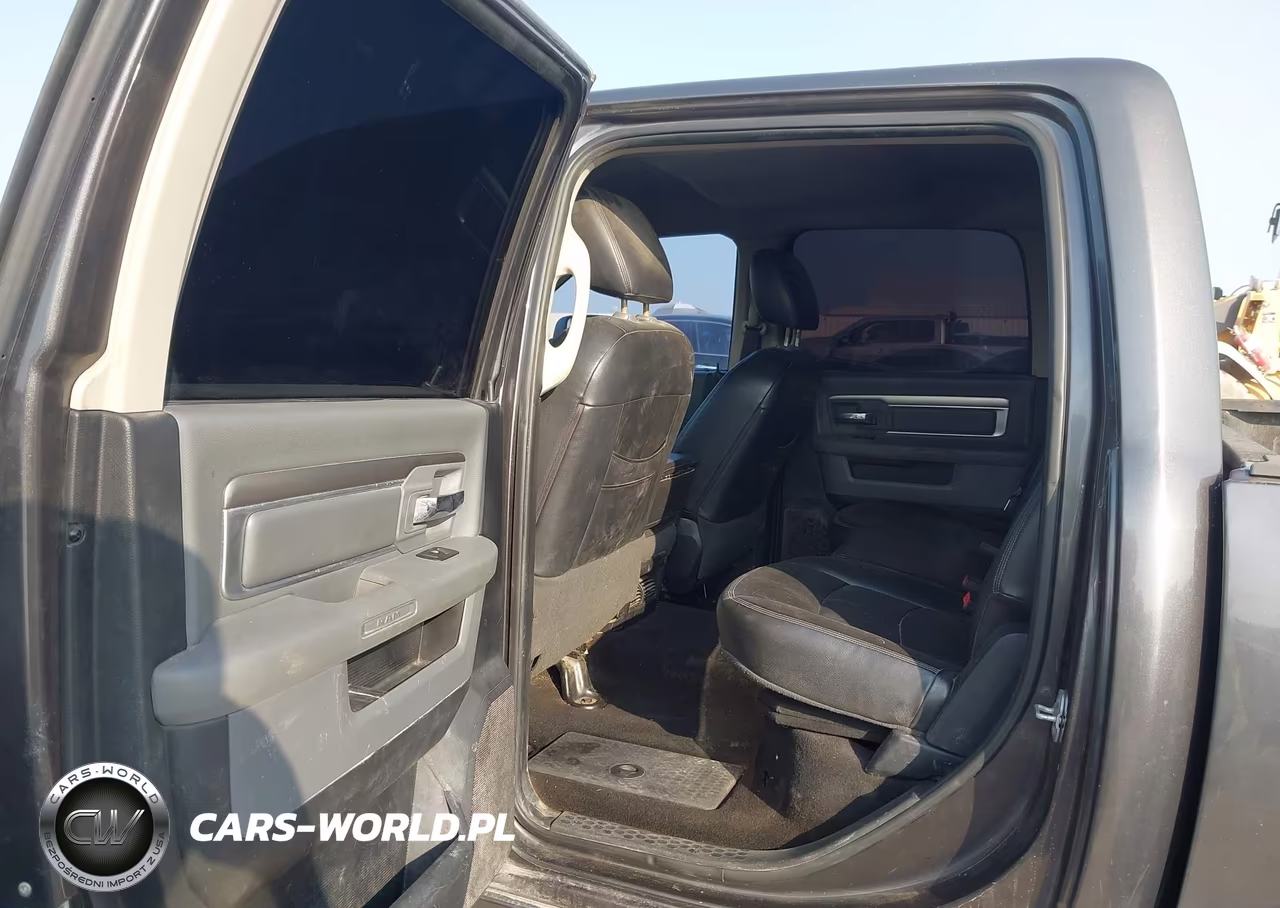 2015 Ram 3500 Slt VIN:3C63R3HL8FG565756 - 7