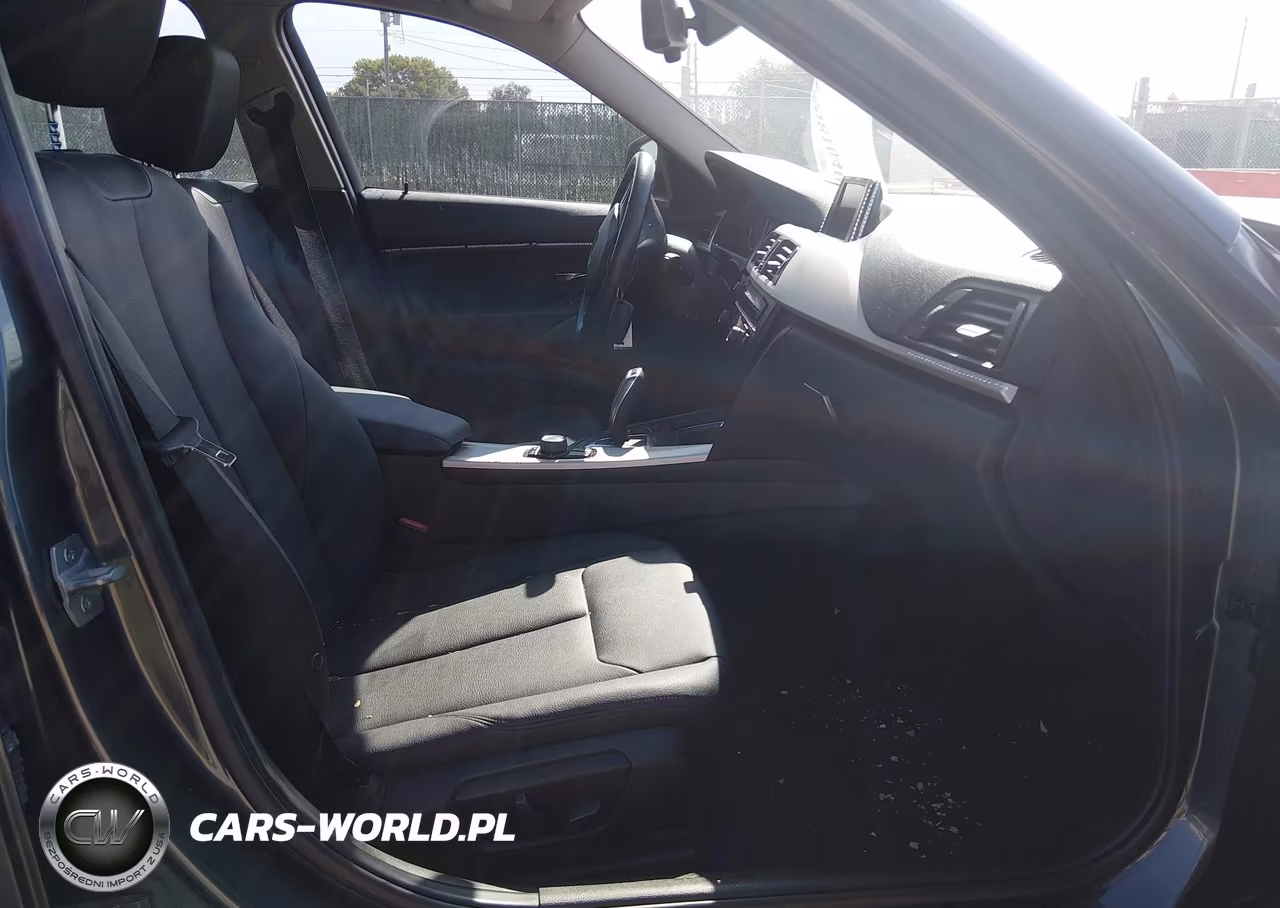 2015 BMW 320I xDrive VIN:WBA3C3G59FNT52042 - 5