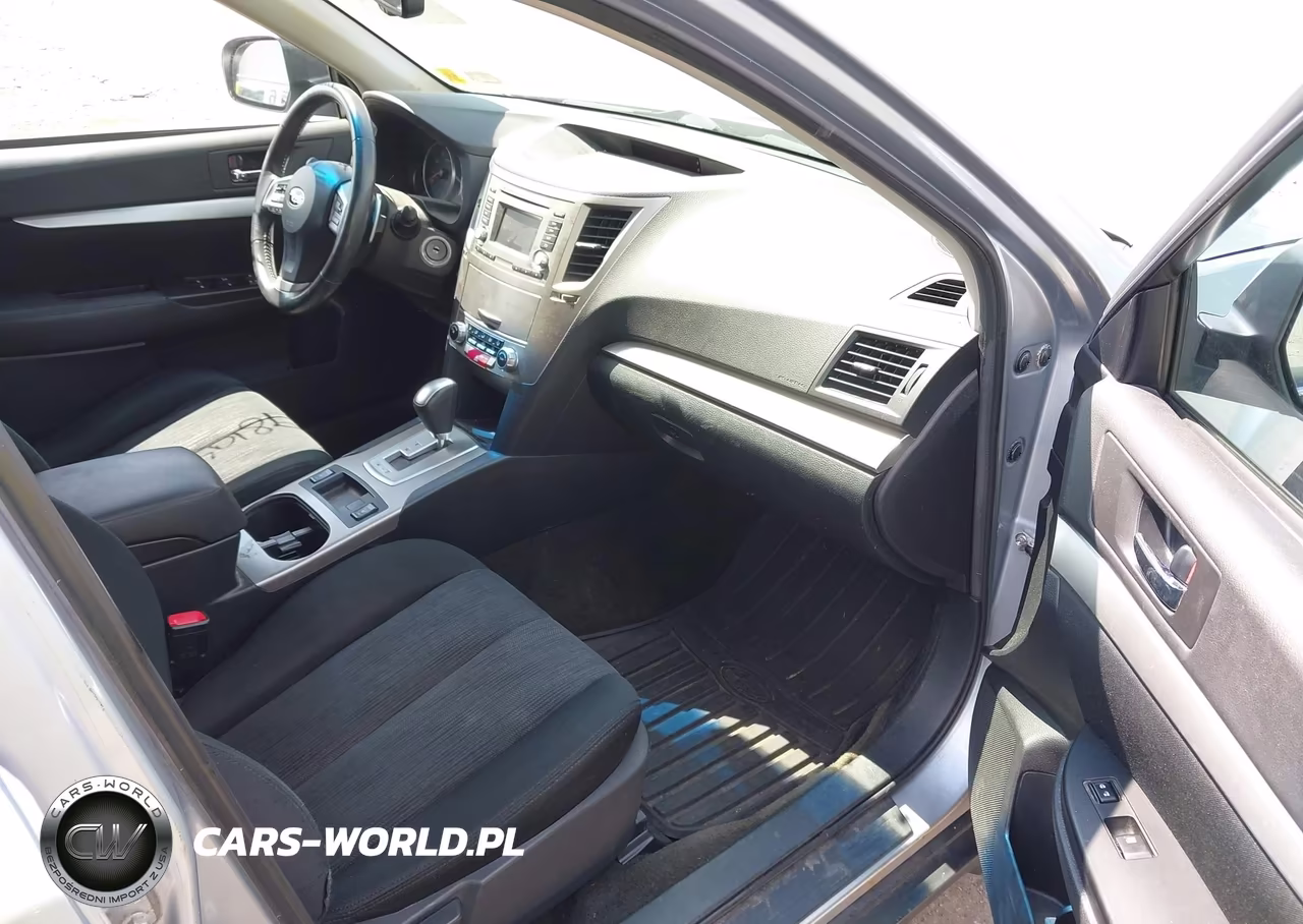 2014 Subaru Outback 2.5I Premium VIN:4S4BRBCC5E3261965 - 5