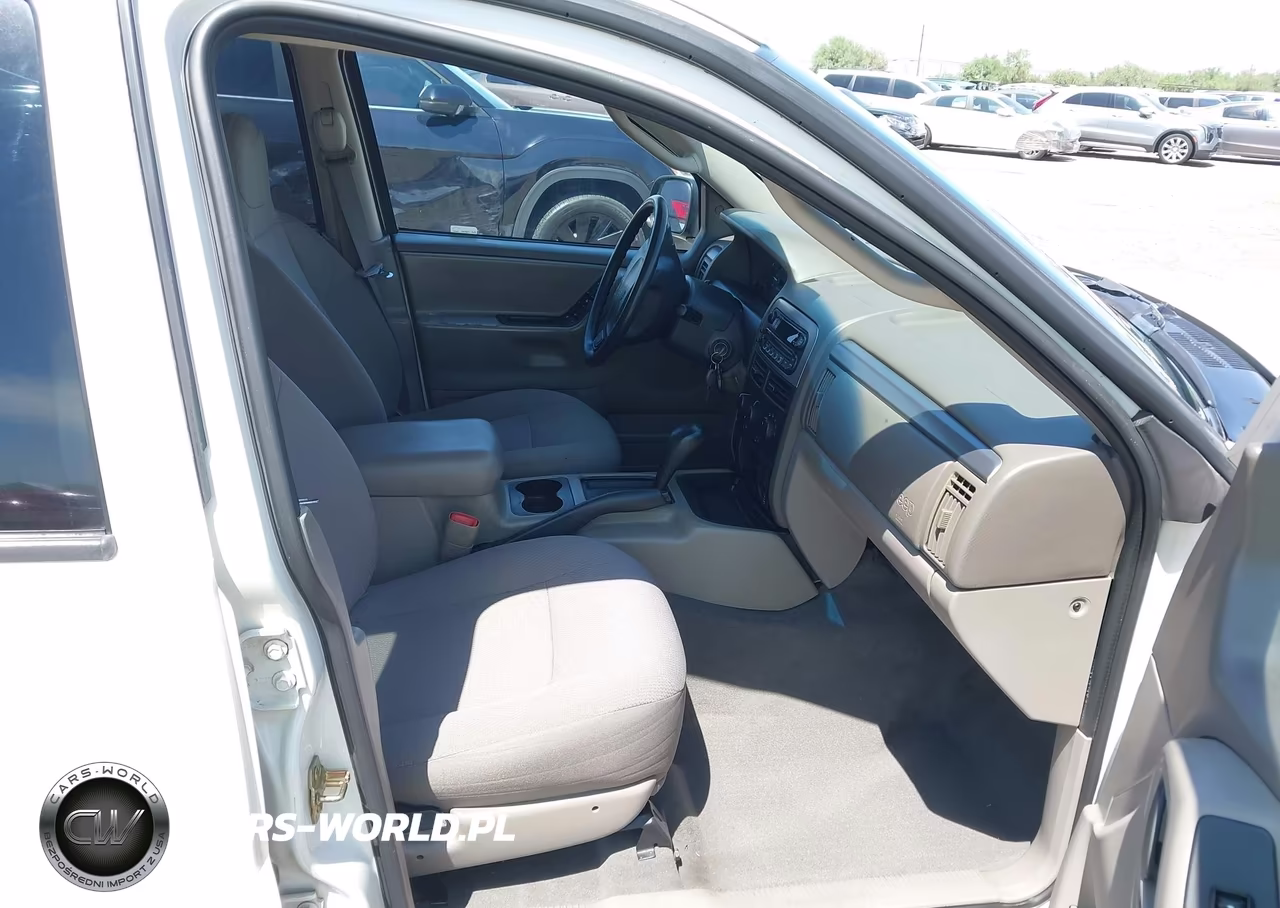 2003 Jeep Grand Cherokee Laredo VIN:1J4GX48S23C601205 - 5
