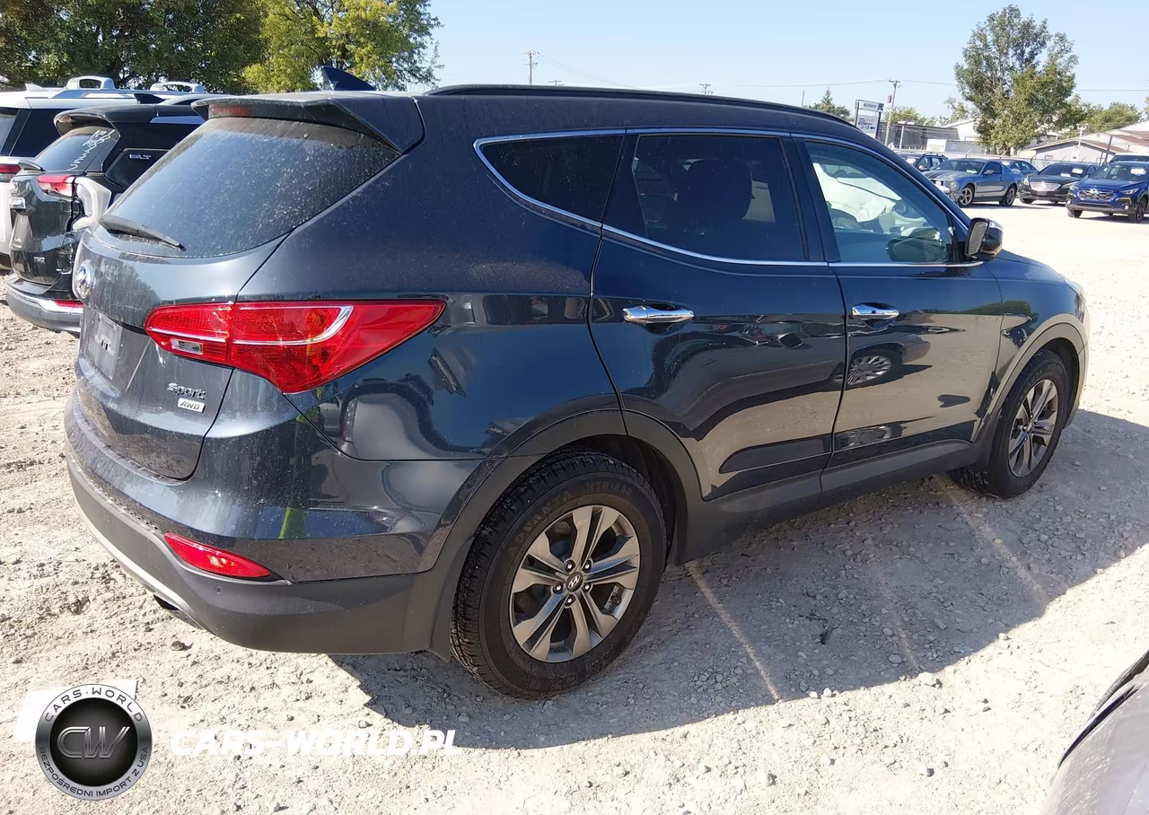 2015 Hyundai Santa Fe Sport 2.4L VIN:5XYZUDLB3FG261688 - 4