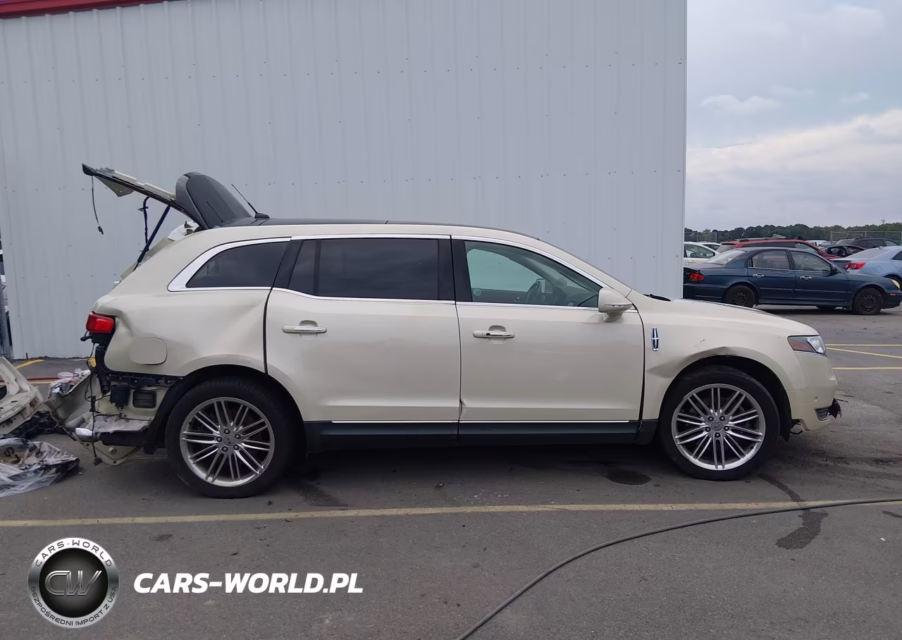 2016 Lincoln Mkt Ecoboost VIN:2LMHJ5AT7GBL01752 - 13