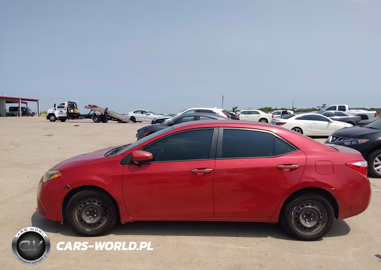2015 Toyota Corolla Le VIN:5YFBURHE1FP298820 - 14